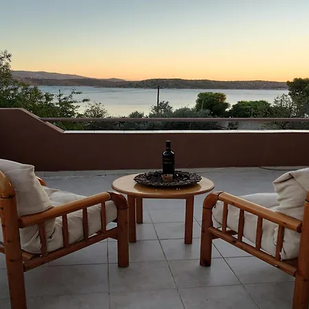 Penthouse Studio Next To The Sea Salamina Exterior photo